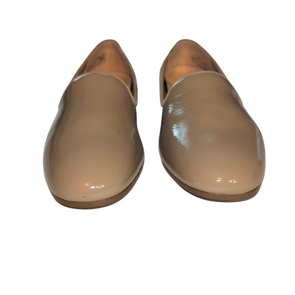 NEW Vionic Willa Womens Sleek Leather Slip-on Loafers Taupe Leather - 7.5 Medium - Picture 2 of 8